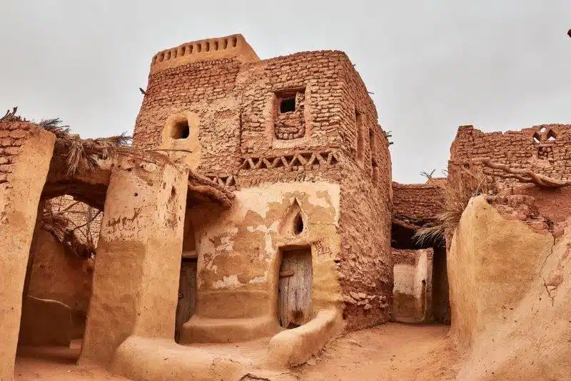 Dakhla and Kharga Oasis tours