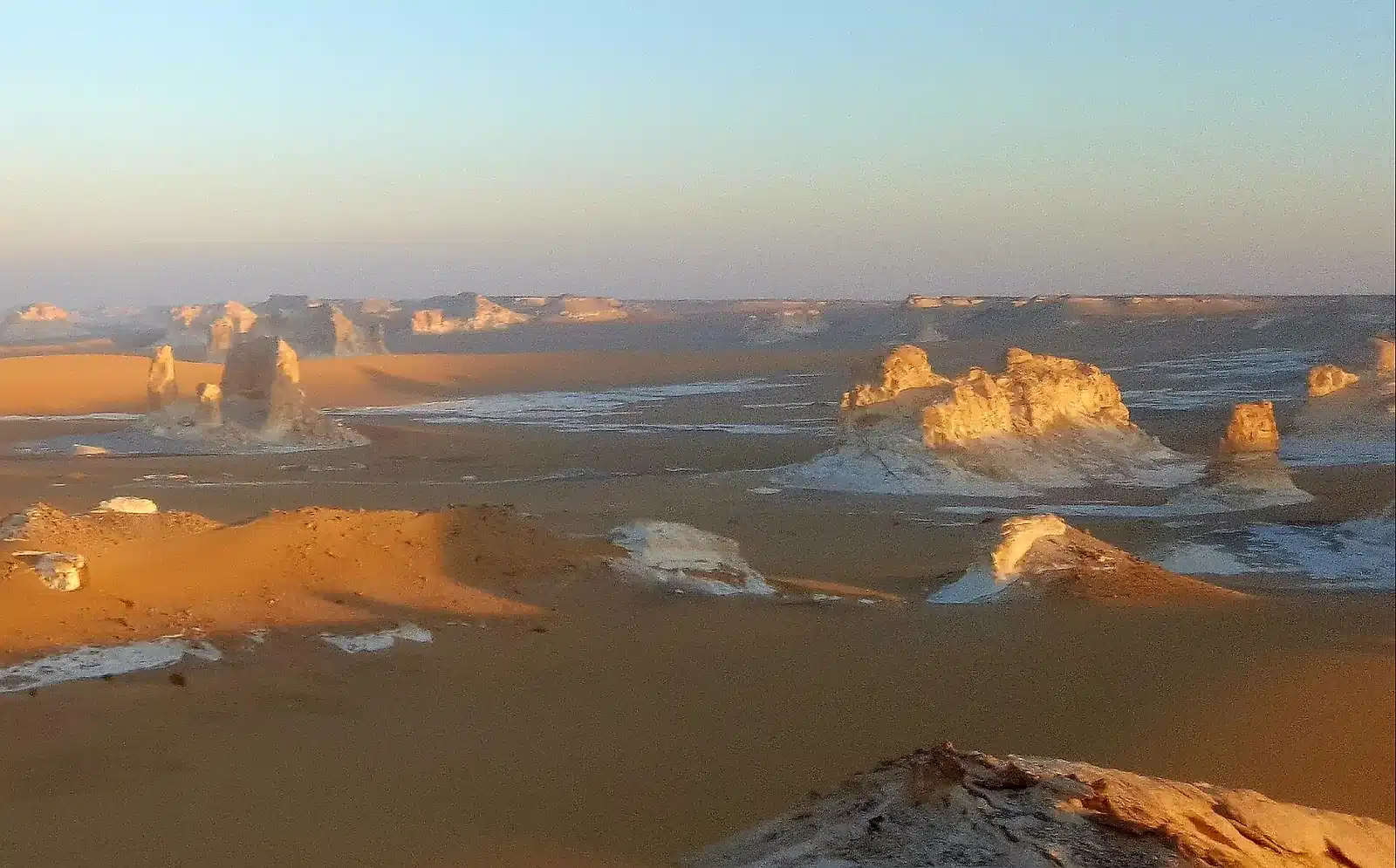 Best time to visit White Desert Egypt sunrise