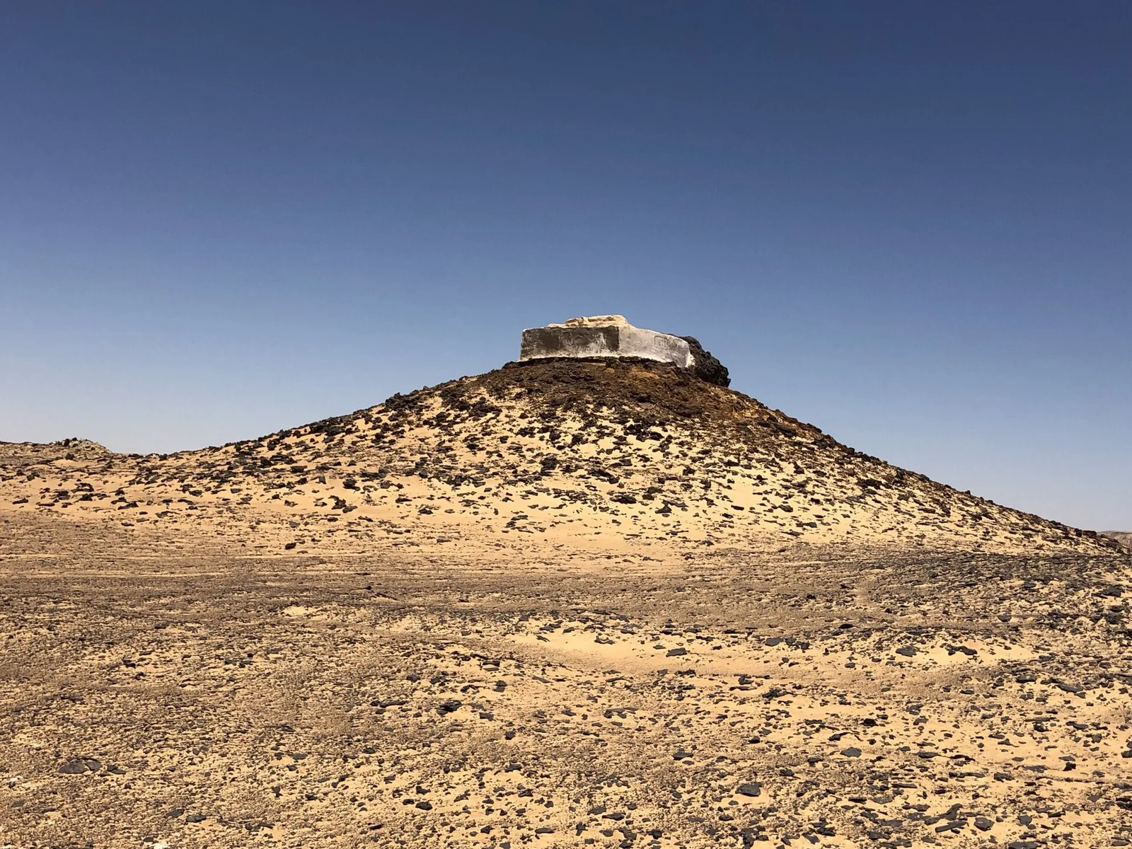 Black and reddish rock colors in Egypt's Black Desert