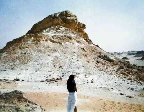 Farafra Oasis Egypt: White Desert Gateway & Travel Guide