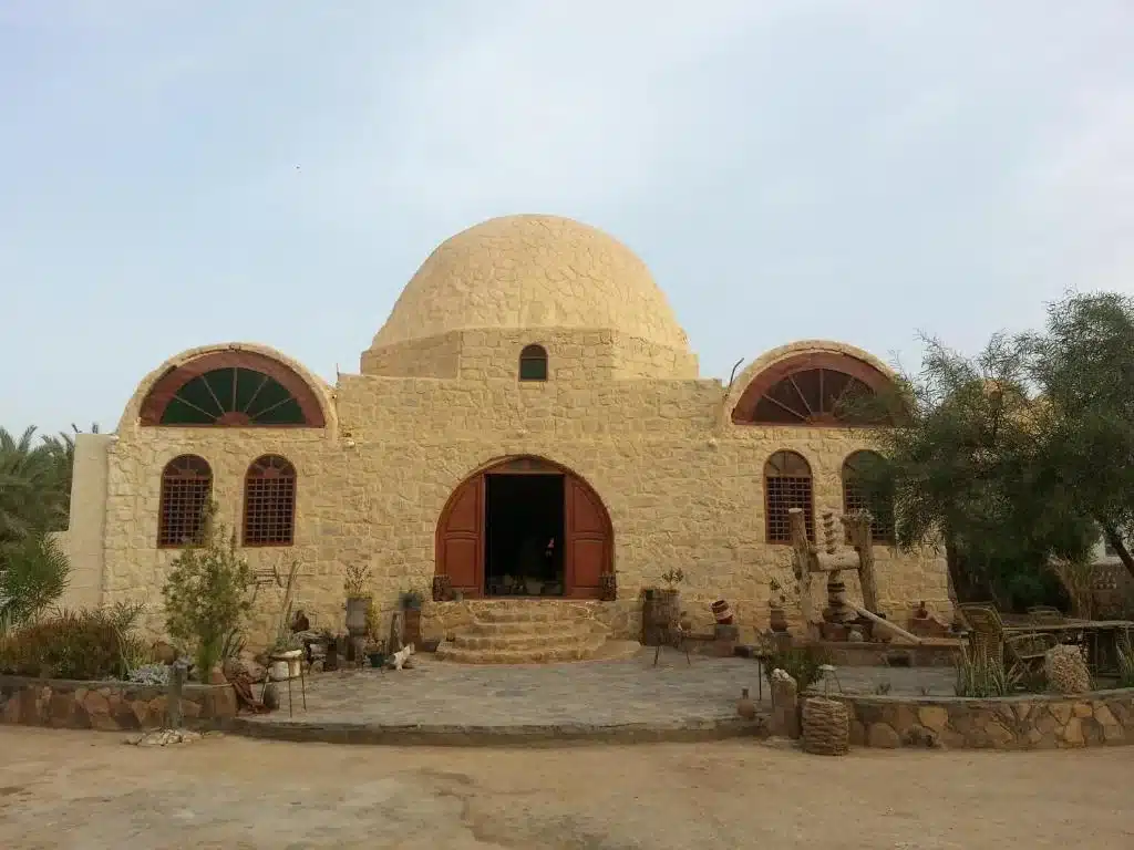 Safari Camp Bahariya Oasis traditional accommodation and desert view