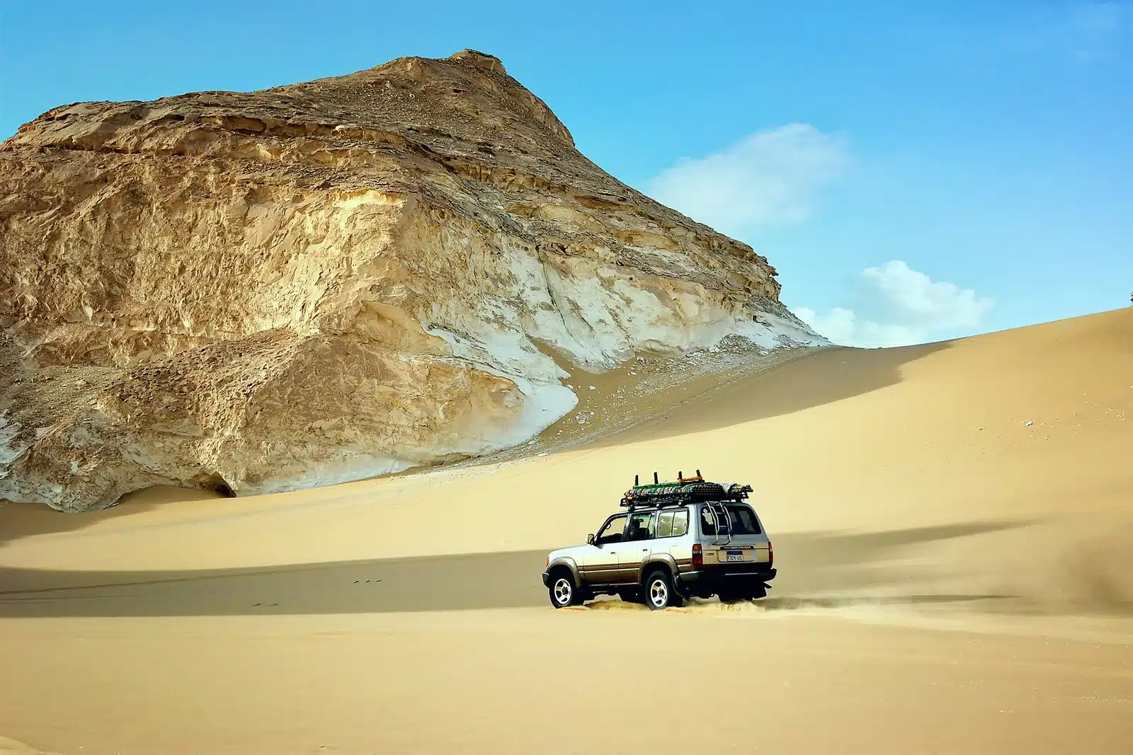 White Desert Egypt tour price and main landscape