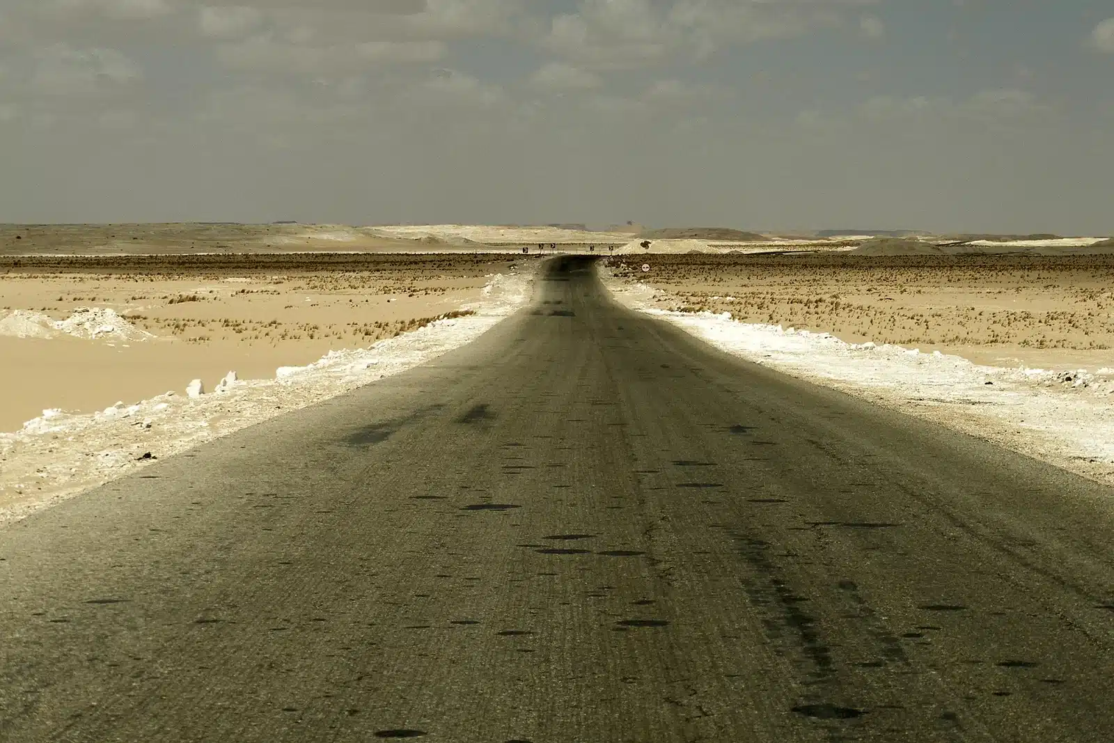 Road transfer included in a White Desert Egypt tour price
